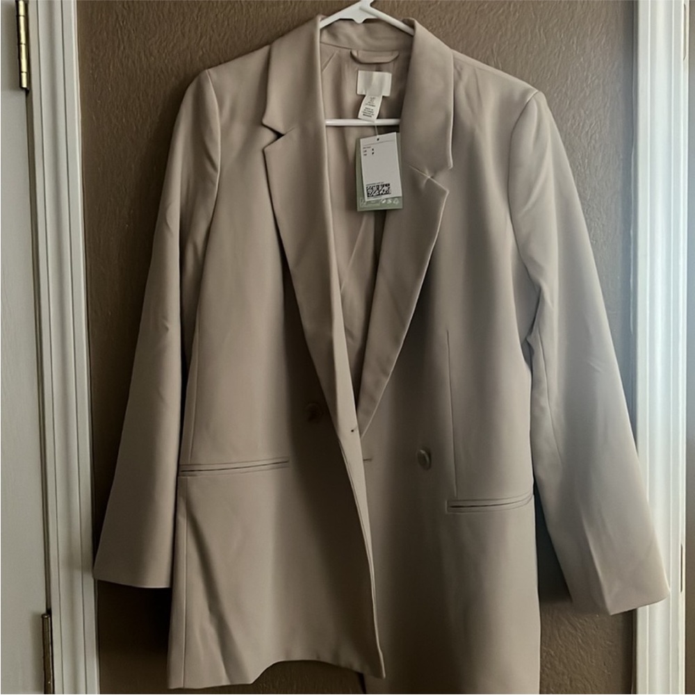 H&M Beige Blazer, new without tags - Picture 3 of 3